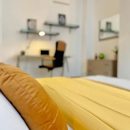 Homiesam - Yellow Dream & City Life Milan